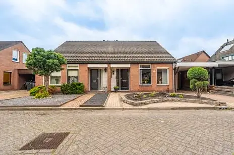 Hoekwoning te koop: Tolhuiswijk 10, Oude Pekela Oude Pekela