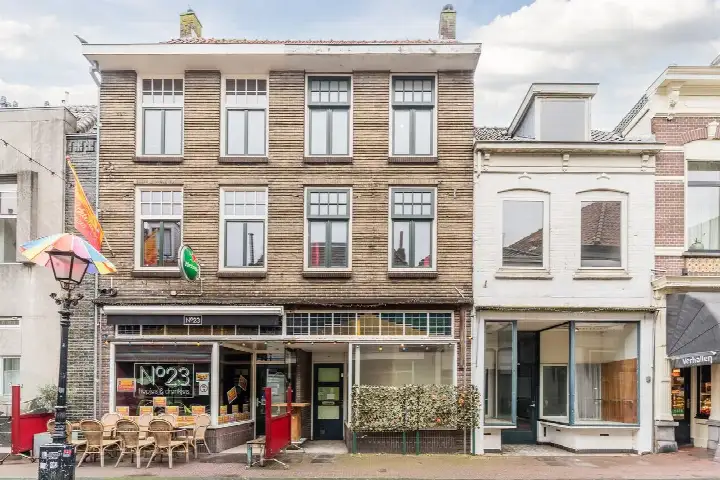 Terraced house for sale: Tollenstraat 21, Binnenstad Culemborg