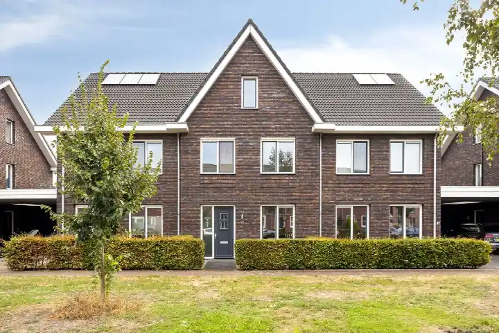 Tussenwoning te koop: Tongelreep 19, Oud-Dommelen & Lage Heide Valkenswaard