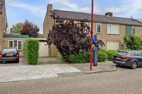 Terraced house for sale: Tooroplaan 12, Wijkersloot-West Nieuwegein