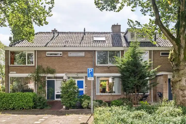 Tussenwoning te koop: Top Naefflaan 3, Heldenbuurt Amstelveen