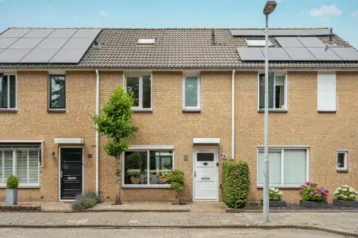 Tussenwoning te koop: Topaasring 73, Blixembosch-West Eindhoven