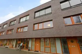Tussenwoning te koop: Topaasstraat 149, Brabantpark Breda