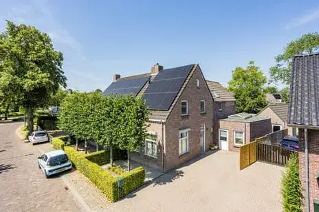 Twee-onder-één-kap te koop: Torenstraat 5A, Hoogeloon Hoogeloon