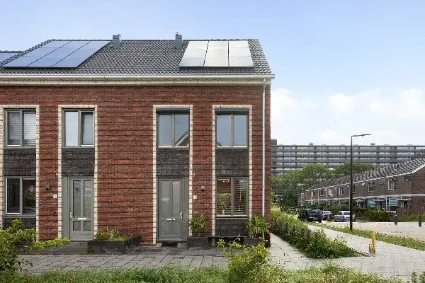 Hoekwoning te koop: Torenvalklaan 4, Vogelbuurt Zuid Vlaardingen