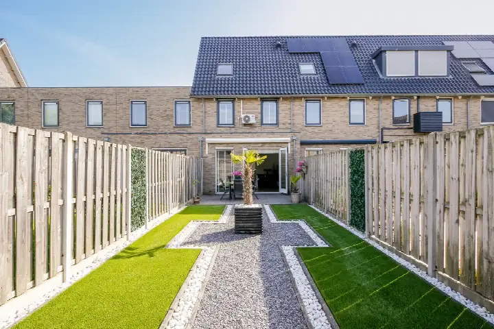Tussenwoning te koop: Tormentilstraat 21, Flora West Lelystad