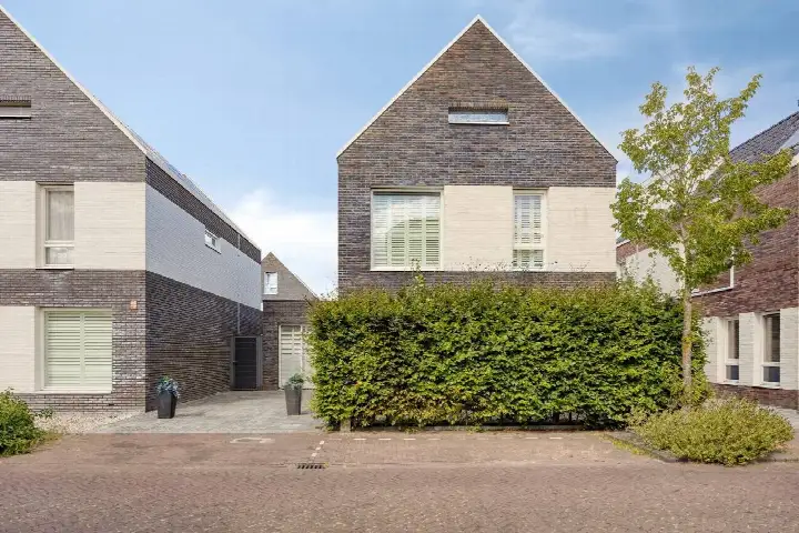 Vrijstaande woning te koop: Toscane 7, Europa Purmerend