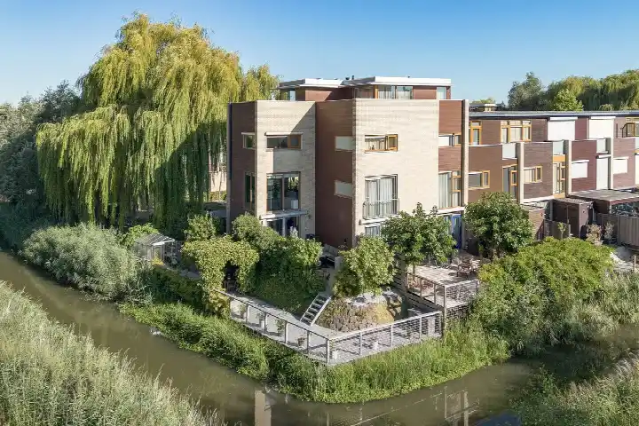 Hoekwoning te koop: Touwslagerij 28, Smitshoek 2 Barendrecht