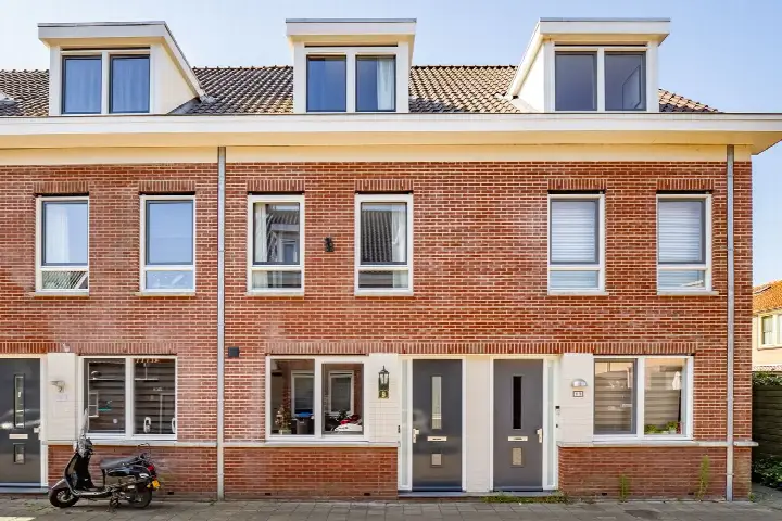Terraced house for sale: Tramstraat 9, Vreeswijk Nieuwegein