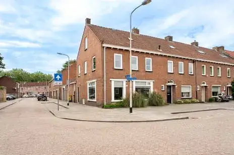 Hoekwoning te koop: Transvaalstraat 30, Afrikaanderbuurt Oost Tilburg