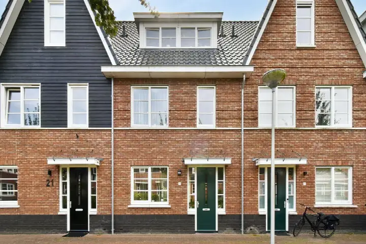 Terraced house for sale: Trappistenlaan 23, Archeon Alphen Aan Den Rijn