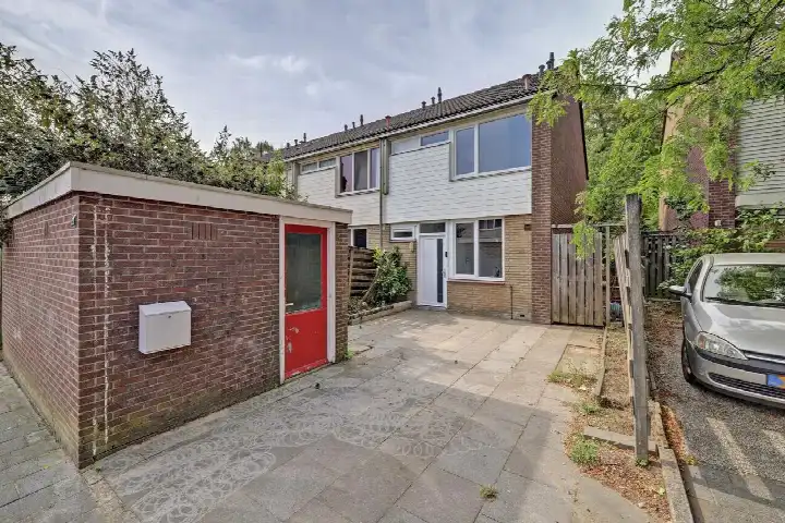 Corner house for sale: Trashorst 23, De Bezelhorst Doetinchem