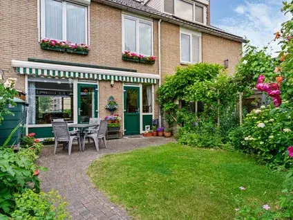 Terraced house for sale: Traviatastraat 65, Operabuurt Amstelveen