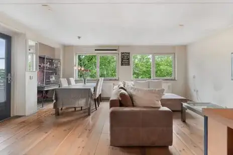 Apartment for sale: Troelstrakade 27A, Moerwijk-Noord 'S-Gravenhage