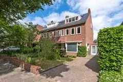 Tussenwoning te koop: Troelstralaan 60, Coendersborg Groningen