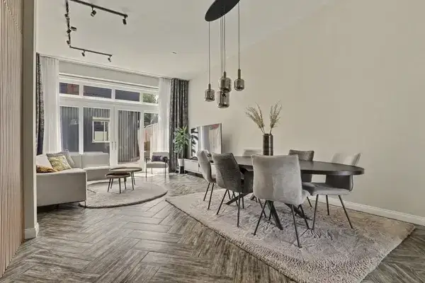 Tussenwoning te koop: Troelstraweg 11, Crabbehof-Noord Dordrecht