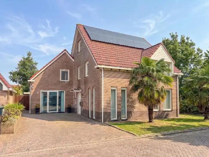 Vrijstaande woning te koop: Troffel 20, Rozeboom Bovenkarspel