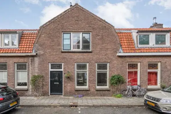 Terraced house for sale: Trompstraat 6, Wipstrik-Zuid Zwolle