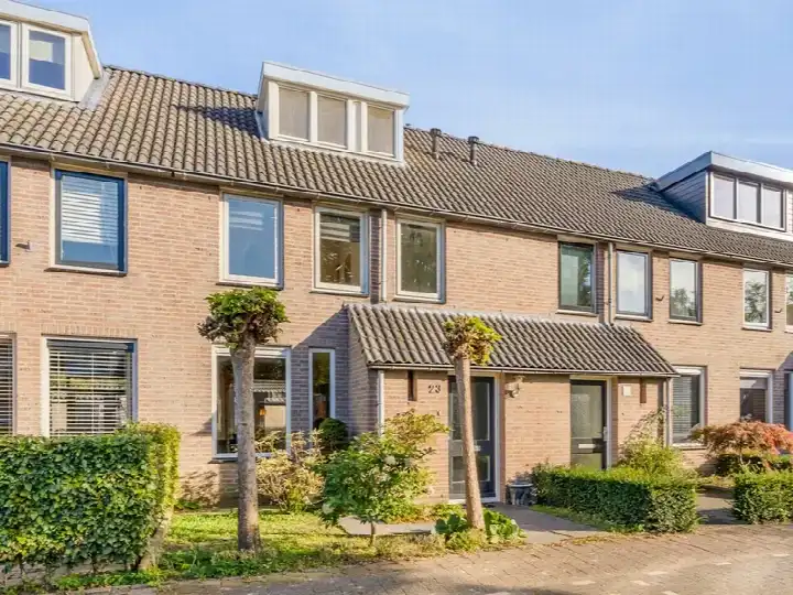 Tussenwoning te koop: Truitje Toussaintdreef 23, De Groote Akkers Goirle