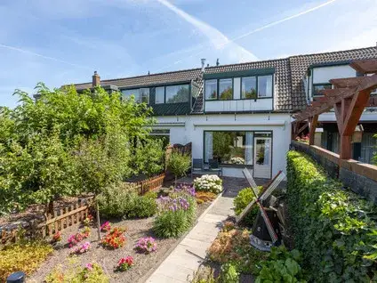 Terraced house for sale: Tuinpad 3, Vlinderstrik Berkel En Rodenrijs