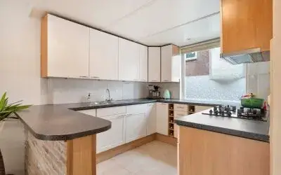 Tussenwoning te koop: Tuinstraat 6, Binnenstad Maassluis