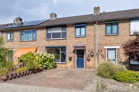 Terraced house for sale: Tulpstraat 14, Winterswijk-Zuidwest Winterswijk