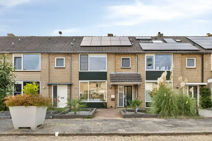 Tussenwoning te koop: Tureluurhof 27, Overwhere-Noord Purmerend