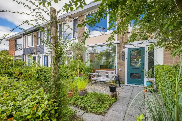 Tussenwoning te koop: Turkooislaan 172, Tolsteeg en Rotsoord Utrecht