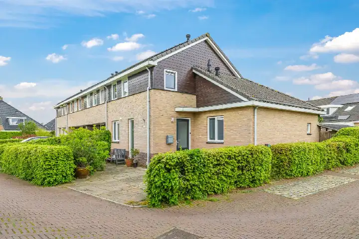 Corner house for sale: Tusculum 23, Kern Herveld Herveld