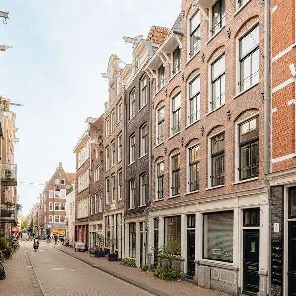 Tussenwoning te koop: Tweede Boomdwarsstraat 10, Anjeliersbuurt-Noord Amsterdam