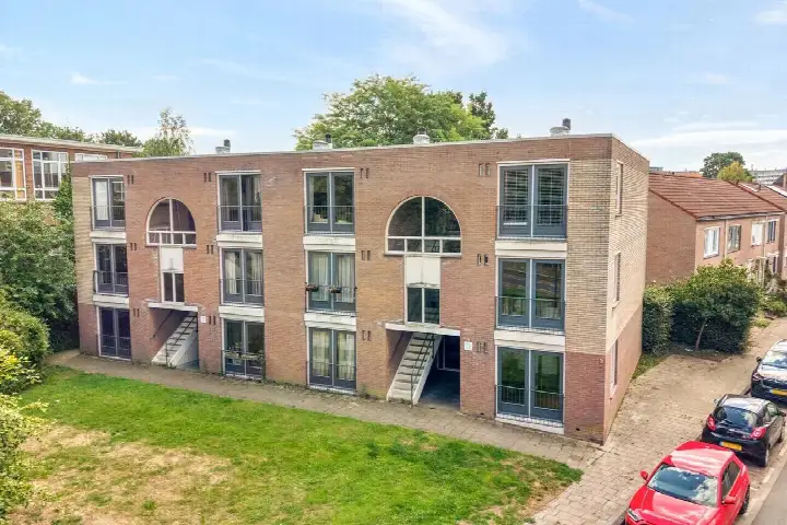 Appartement te koop: Tweede Bothofdwarsstraat 25, De Bothoven Enschede