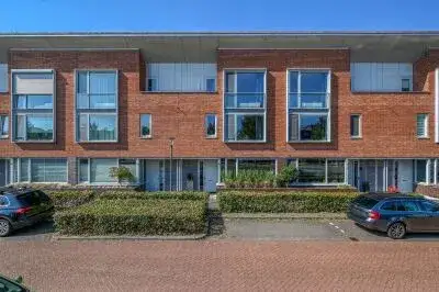 Tussenwoning te koop: Twickel 27, Buurt 4 Zeewolde