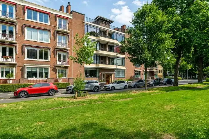 Appartement te koop: Ubbo Emmiussingel 7, Binnenstad-Zuid Groningen