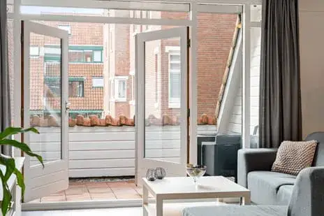 Tussenwoning te koop: Uienakker 1, Seghwaert-Noord-Oost Zoetermeer