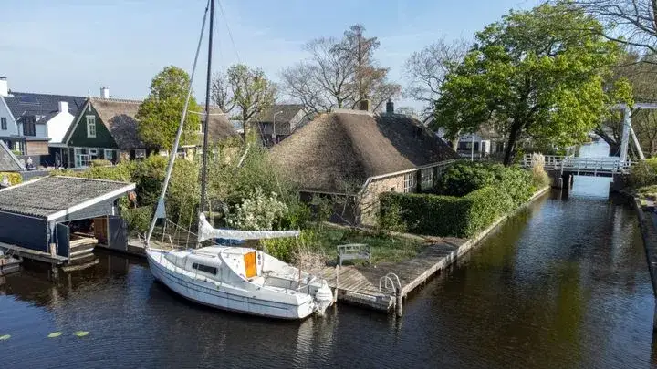 Vrijstaande woning te koop: Uiterweg 106, Uiterweg Aalsmeer