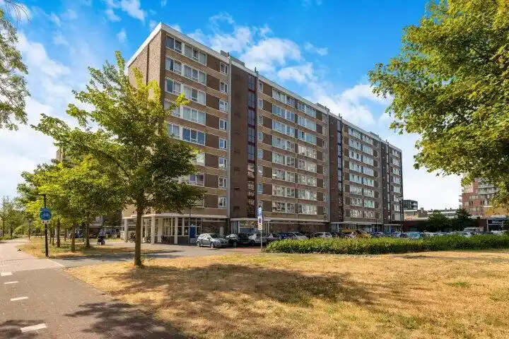 Appartement te koop: Uiverhof 142, Wijkerbaan Beverwijk
