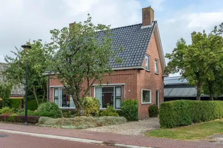 Vrijstaande woning te koop: Uniastrjitte 12, Ee Ie