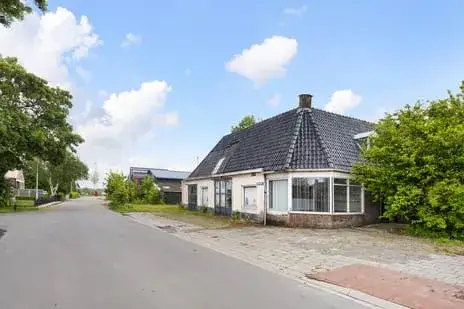 Vrijstaande woning te koop: Uniastrjitte 2, Ee Ie