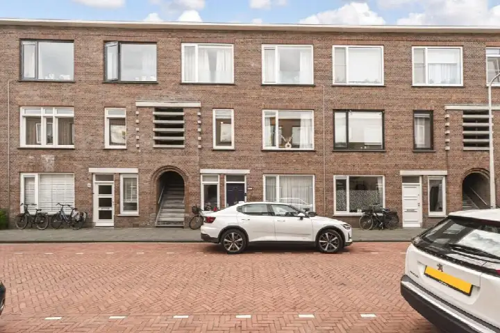 Appartement te koop: Usselincxstraat 93, Bezuidenhout-Oost 'S-Gravenhage