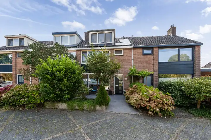 Tussenwoning te koop: Utenhamstraat 3, Vleuten Vleuten