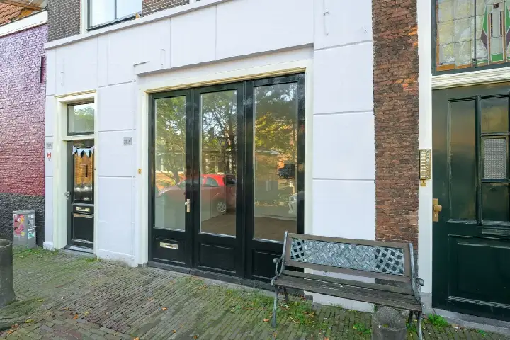Studio te koop: Utrechtse Veer 28A1, Levendaal-Oost Leiden