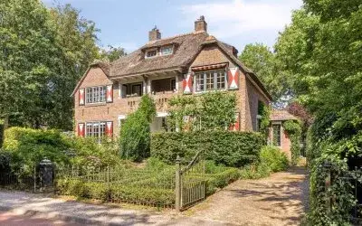 Twee-onder-één-kap te koop: Utrechtseweg 215, Oranjebuurt Amersfoort