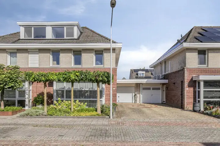 Terraced house for sale: Vaarsvelden 6, Heivelden Best