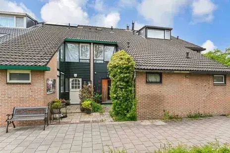 Tussenwoning te koop: Valenberg 15, Meerzicht-West Zoetermeer
