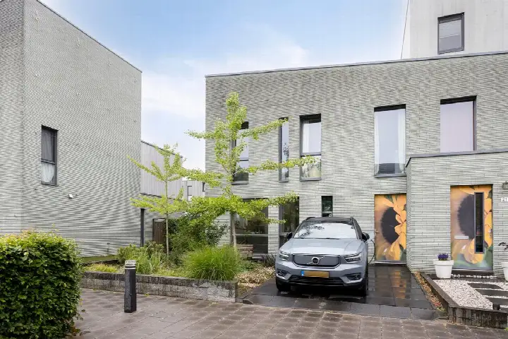 Hoekwoning te koop: Valeriaan 19, Zefierzijde Alphen Aan Den Rijn