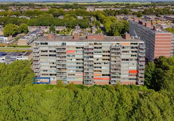 Appartement te koop: Valeriusplein 40, Componistenbuurt-Zuid Alphen Aan Den Rijn