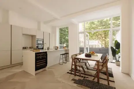 Apartment for sale: Valeriusstraat 98H, Valeriusbuurt-Oost Amsterdam