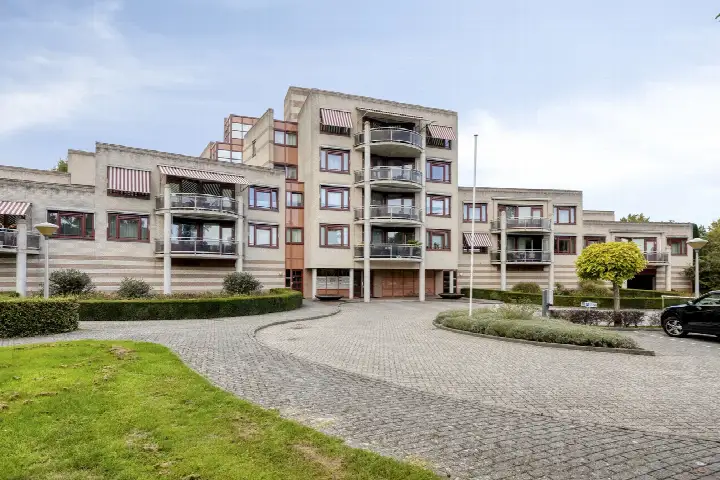 Apartment for sale: Valkenburgerweg 120, Welten-Dorp Heerlen