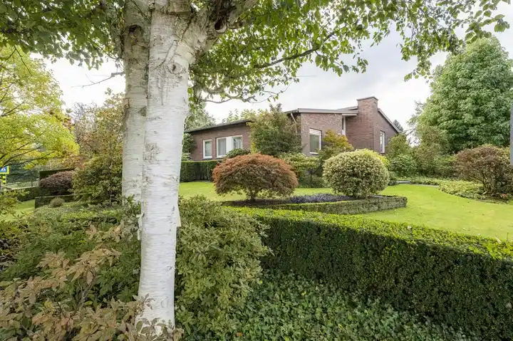 Vrijstaande woning te koop: Valkenburgerweg 69, Nuth Nuth