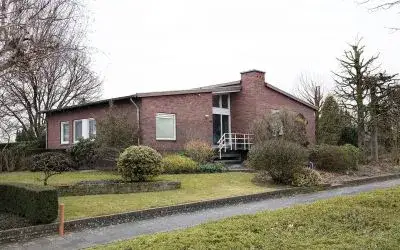 Detached house for sale: Valkenburgerweg 69, Nuth Nuth